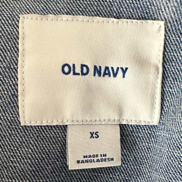 Old Navy Women’s denim jacket - Picture 3 of 3